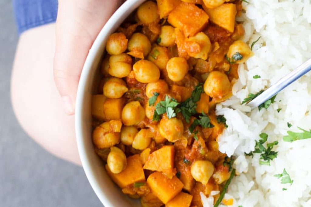 Curry indien aux patates douces et pois chiches