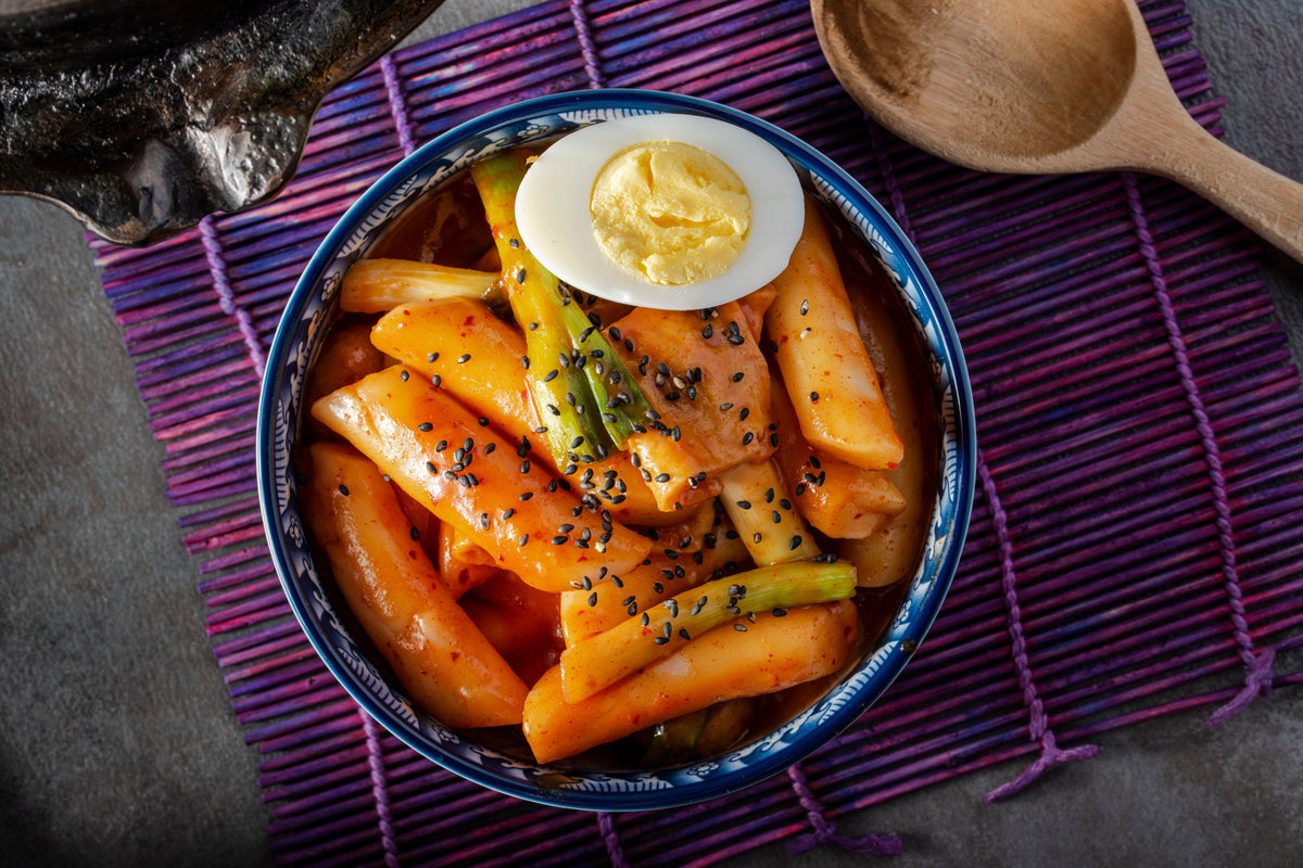 Gâteaux de riz en sauce pimentée sucrée (Tteokbokki) – Asiamarché