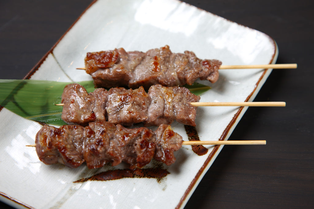 Brochettes de bœuf marinées à la japonaise (Yakiniku)